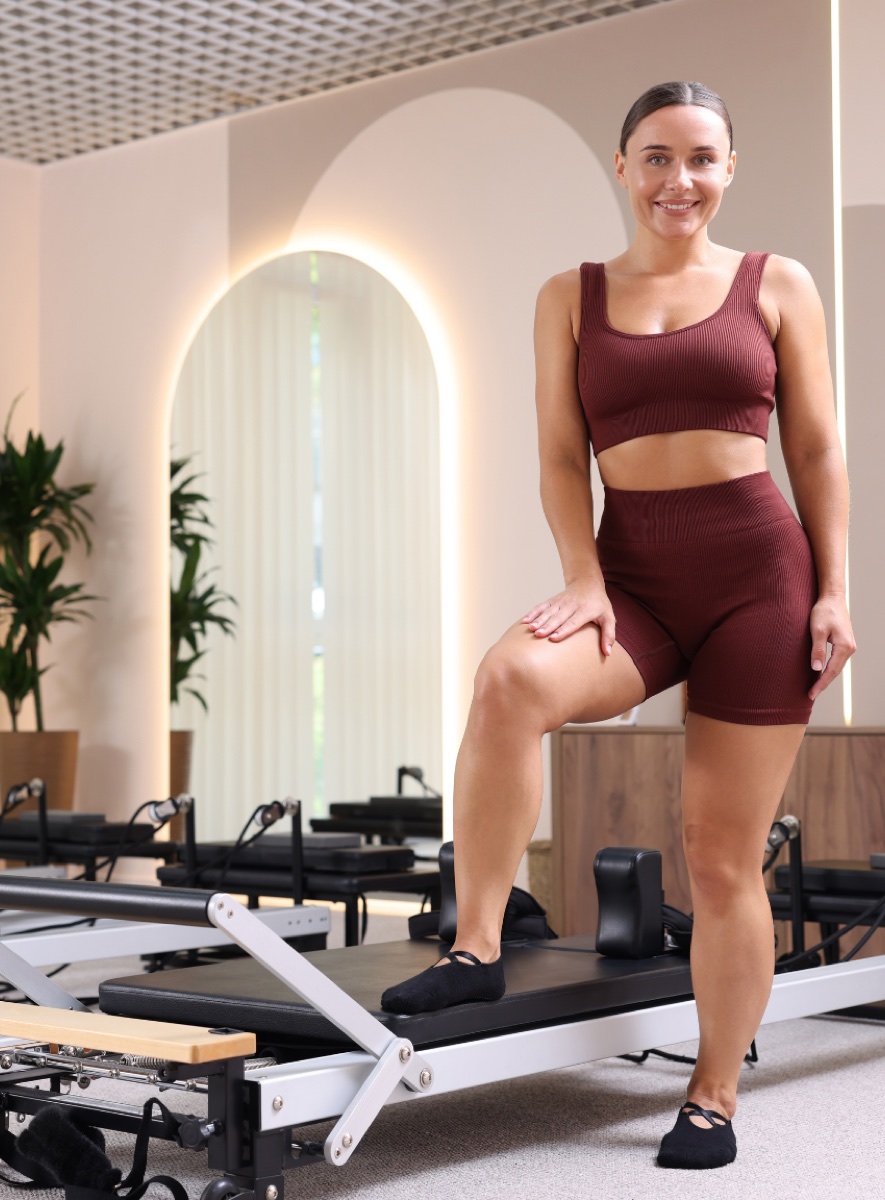 Pilatesstudio in Deutschland mit hochwertigen Reformer-Geräten, Geschäfts- und Inhaltsversicherung für Pilatesstudios und Fitnessstudios, Sibel Lang Consulting